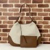 Gucci Gucci B Medium Shoulder Bag 815924 White
